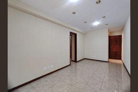 Apartamento para alugar com 95m², 3 quartos e 1 vaga Apartamento para alugar com 95m², 3 quartos e 1 vagaSala