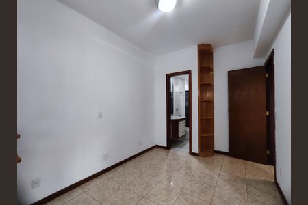 Apartamento para alugar com 95m², 3 quartos e 1 vaga Apartamento para alugar com 95m², 3 quartos e 1 vagaSuíte