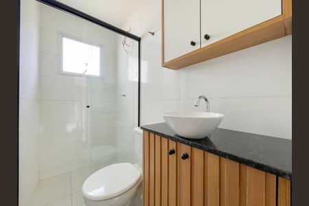 Casa de condomínio à venda com 52m², 2 quartos e 1 vagaBanheiro