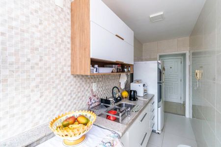 Apartamento à venda com 69m², 2 quartos e 1 vaga Apartamento à venda com 69m², 2 quartos e 1 vagaCozinha