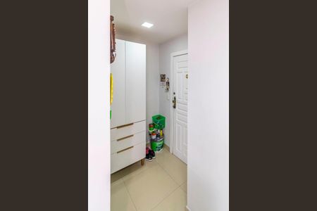 Apartamento à venda com 69m², 2 quartos e 1 vaga Apartamento à venda com 69m², 2 quartos e 1 vagaSala - Hall da entrada