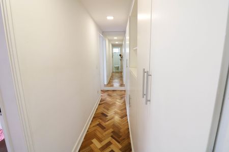 Apartamento à venda com 158m², 3 quartos e 1 vaga