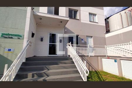 Apartamento para alugar com 35m², 2 quartos e sem vaga Apartamento para alugar com 35m², 2 quartos e sem vagaFACHADA