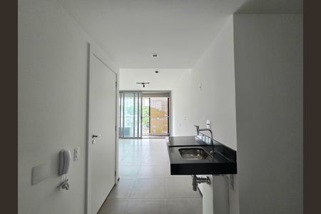 Studio para alugar com 28m², 1 quarto e sem vaga Studio para alugar com 28m², 1 quarto e sem vagaStudio