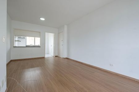 Sala de apartamento para alugar com 3 quartos, 80m² em Pinheiros, São Paulo