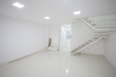 Sala de casa para alugar com 3 quartos, 120m² em Tanque, Rio de Janeiro