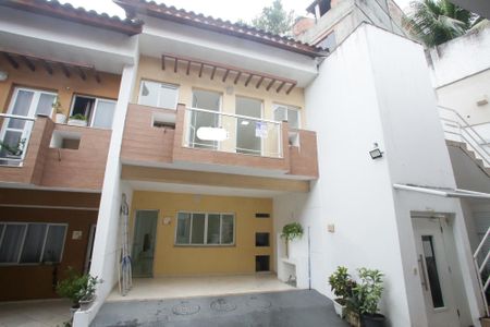 Casa para alugar com 120m², 3 quartos e 1 vagaFrente da casa