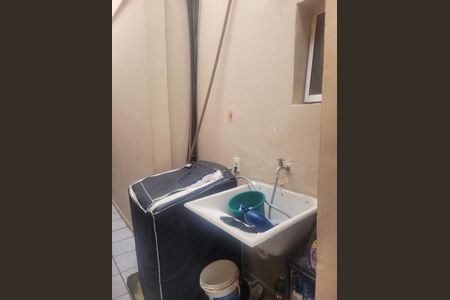 Casa à venda com 225m², 2 quartos e 2 vagasÁrea de serviço