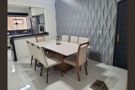 Casa à venda com 225m², 2 quartos e 2 vagasCozinha