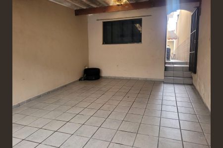Casa à venda com 225m², 2 quartos e 2 vagasGaragem