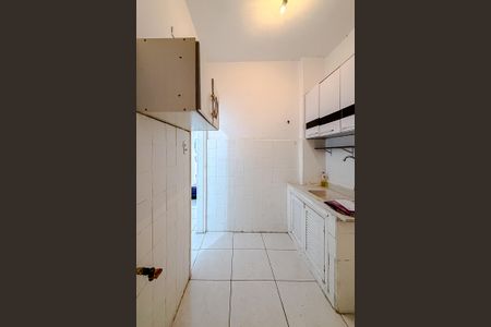 Cozinha de kitnet/studio para alugar com 1 quarto, 30m² em Aclimação, São Paulo