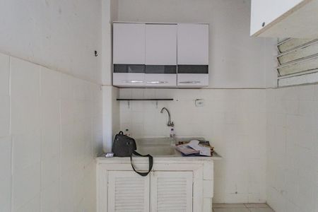 Cozinha de kitnet/studio para alugar com 1 quarto, 30m² em Aclimação, São Paulo