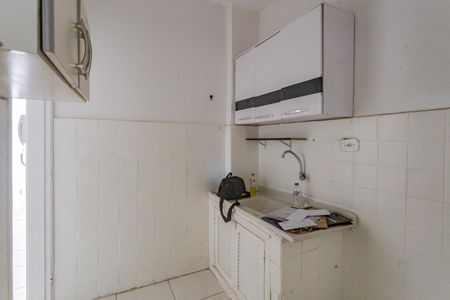 Cozinha de kitnet/studio para alugar com 1 quarto, 30m² em Aclimação, São Paulo