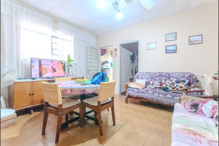 Foto 02 de casa à venda com 3 quartos, 277m² em Vila Guarani, São Paulo