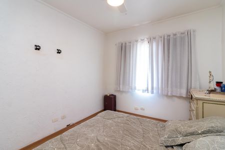 Casa à venda com 200m², 3 quartos e 2 vagas Casa à venda com 200m², 3 quartos e 2 vagasQuarto 3