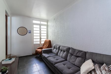 Casa à venda com 200m², 3 quartos e 2 vagas Casa à venda com 200m², 3 quartos e 2 vagasSala de Visitas