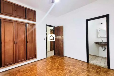 Casa à venda com 190m², 5 quartos e 3 vagasFoto 21