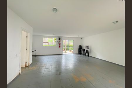 Apartamento à venda com 40m², 2 quartos e sem vaga Apartamento à venda com 40m², 2 quartos e sem vagaÁrea comum - Salão de festas