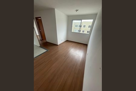 Sala de apartamento para alugar com 2 quartos, 44m² em Guaratiba, Rio de Janeiro