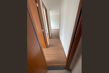 Corredor de apartamento para alugar com 2 quartos, 44m² em Guaratiba, Rio de Janeiro