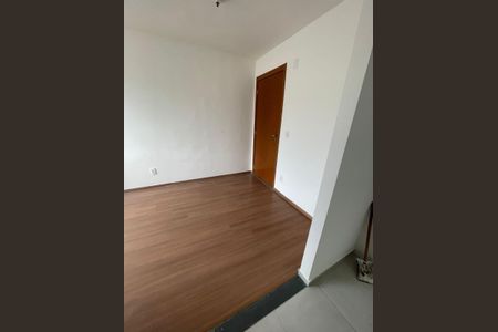 Quarto de apartamento para alugar com 2 quartos, 44m² em Guaratiba, Rio de Janeiro