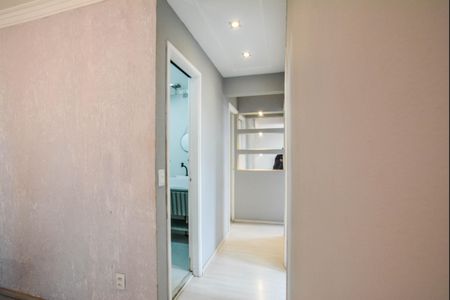 Apartamento à venda com 74m², 3 quartos e 2 vagas Apartamento à venda com 74m², 3 quartos e 2 vagasCorredor