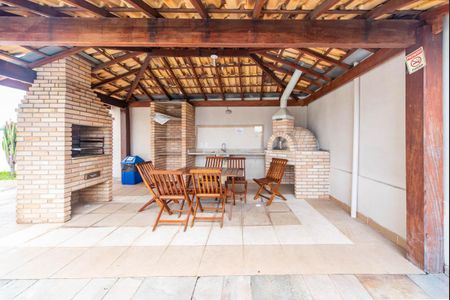Apartamento à venda com 74m², 3 quartos e 2 vagas Apartamento à venda com 74m², 3 quartos e 2 vagasÁrea comum - Churrasqueira