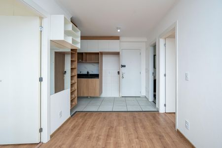 Studio para alugar com 34m², 2 quartos e sem vaga Studio para alugar com 34m², 2 quartos e sem vagaStudio
