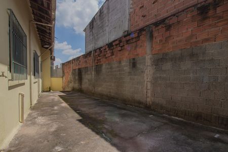 Casa para alugar com 100m², 3 quartos e 2 vagasQuintal