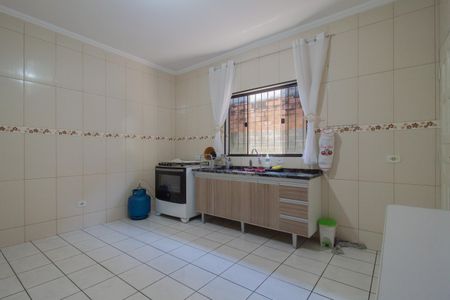 Casa para alugar com 100m², 3 quartos e 2 vagasCozinha