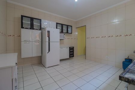 Casa para alugar com 100m², 3 quartos e 2 vagasCozinha