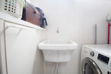 Apartamento para alugar com 62m², 2 quartos e 1 vagaÁrea de serviço