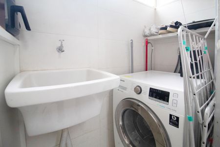 Apartamento para alugar com 62m², 2 quartos e 1 vagaÁrea de serviço