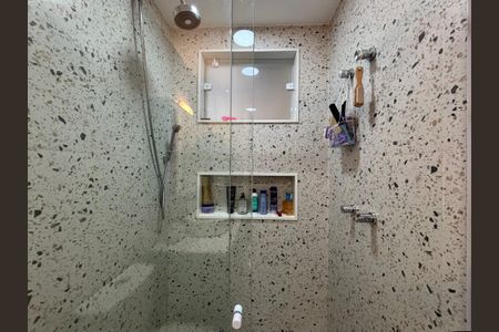 Apartamento à venda com 114m², 3 quartos e sem vaga Apartamento à venda com 114m², 3 quartos e sem vagaSuíte - banheiro