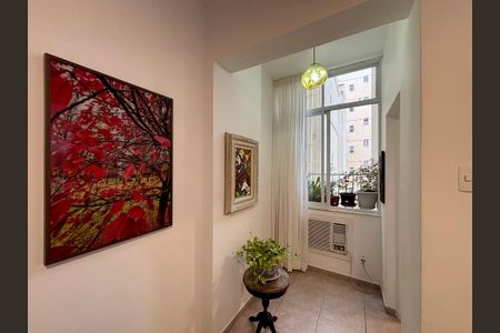 Apartamento à venda com 114m², 3 quartos e sem vaga Apartamento à venda com 114m², 3 quartos e sem vagaSala