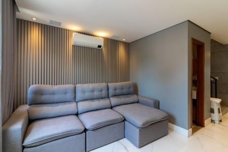 Casa à venda com 230m², 3 quartos e 4 vagas Casa à venda com 230m², 3 quartos e 4 vagasSala de Estar