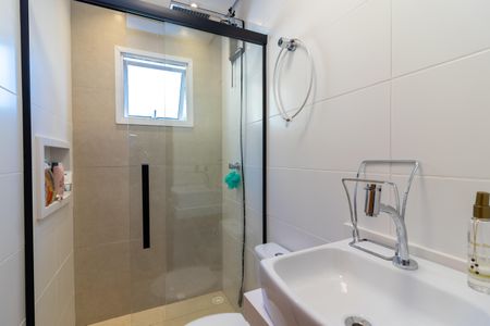 Casa à venda com 230m², 3 quartos e 4 vagas Casa à venda com 230m², 3 quartos e 4 vagasBanheiro da Suíte 3