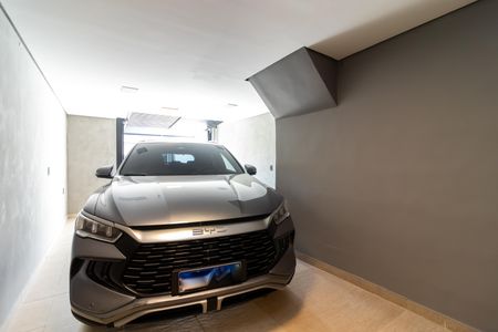 Casa à venda com 230m², 3 quartos e 4 vagas Casa à venda com 230m², 3 quartos e 4 vagasGaragem