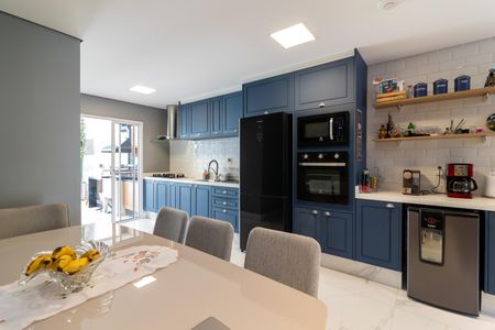 Casa à venda com 230m², 3 quartos e 4 vagas Casa à venda com 230m², 3 quartos e 4 vagasSala de Jantar