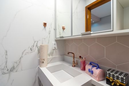 Casa à venda com 230m², 3 quartos e 4 vagas Casa à venda com 230m², 3 quartos e 4 vagasBanheiro da Suíte 2