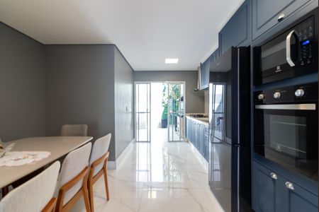 Casa à venda com 230m², 3 quartos e 4 vagas Casa à venda com 230m², 3 quartos e 4 vagasCozinha