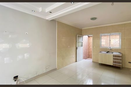 Casa de condomínio à venda com 51m², 2 quartos e 1 vaga Casa de condomínio à venda com 51m², 2 quartos e 1 vagaSala
