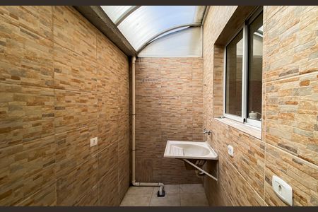 Casa de condomínio à venda com 51m², 2 quartos e 1 vaga Casa de condomínio à venda com 51m², 2 quartos e 1 vagaÁrea de Serviço
