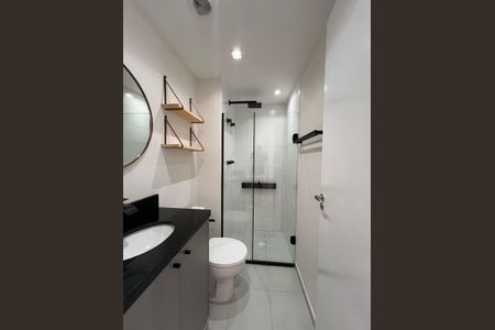 Banheiro de kitnet/studio à venda com 2 quartos, 37m² em Ipiranga, São Paulo