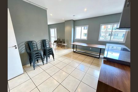 Apartamento para alugar com 55m², 2 quartos e 1 vaga Apartamento para alugar com 55m², 2 quartos e 1 vagaÁrea comum - Salão de festas