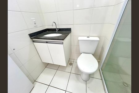 Apartamento para alugar com 55m², 2 quartos e 1 vaga Apartamento para alugar com 55m², 2 quartos e 1 vagaBanheiro da Suíte
