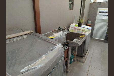 Casa à venda com 150m², 3 quartos e 2 vagasQuintal e área de serviço