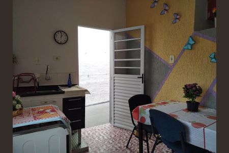 Casa à venda com 150m², 3 quartos e 2 vagasCozinha