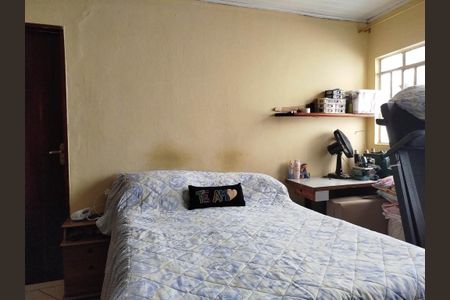 Casa à venda com 150m², 3 quartos e 2 vagasQuarto 2
