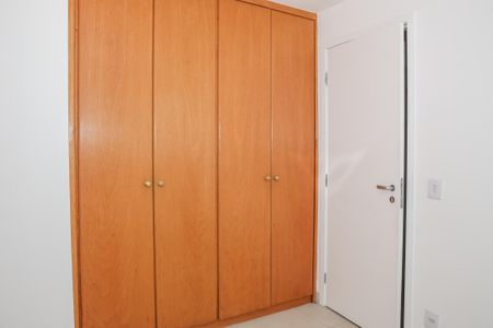 Apartamento para alugar com 75m², 3 quartos e 2 vagas Apartamento para alugar com 75m², 3 quartos e 2 vagasQuarto 2